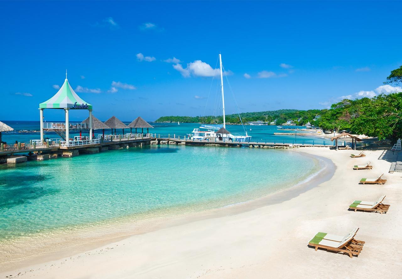 Sandals Ochi Beach All Inclusive Resort - Couples Only (Adults Only) Ocho Rios Exterior photo